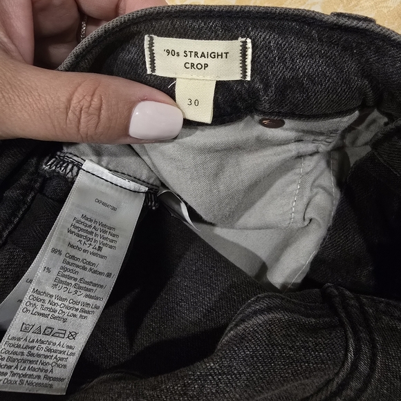 The '90s Straight Crop Jean | Size 30 - Picture 9 of 9